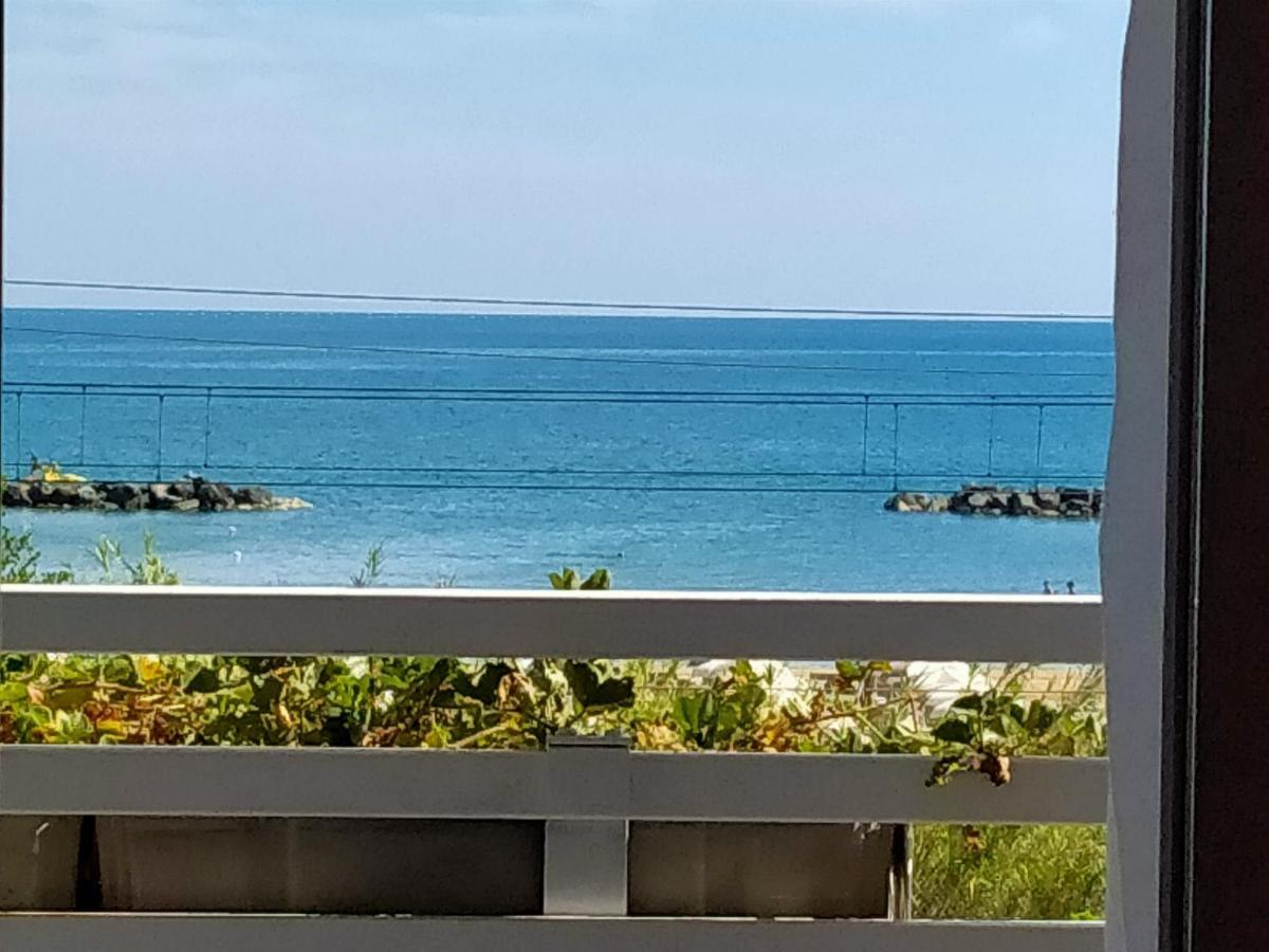 Hotel Ristorante Miramare Pesaro Dış mekan fotoğraf