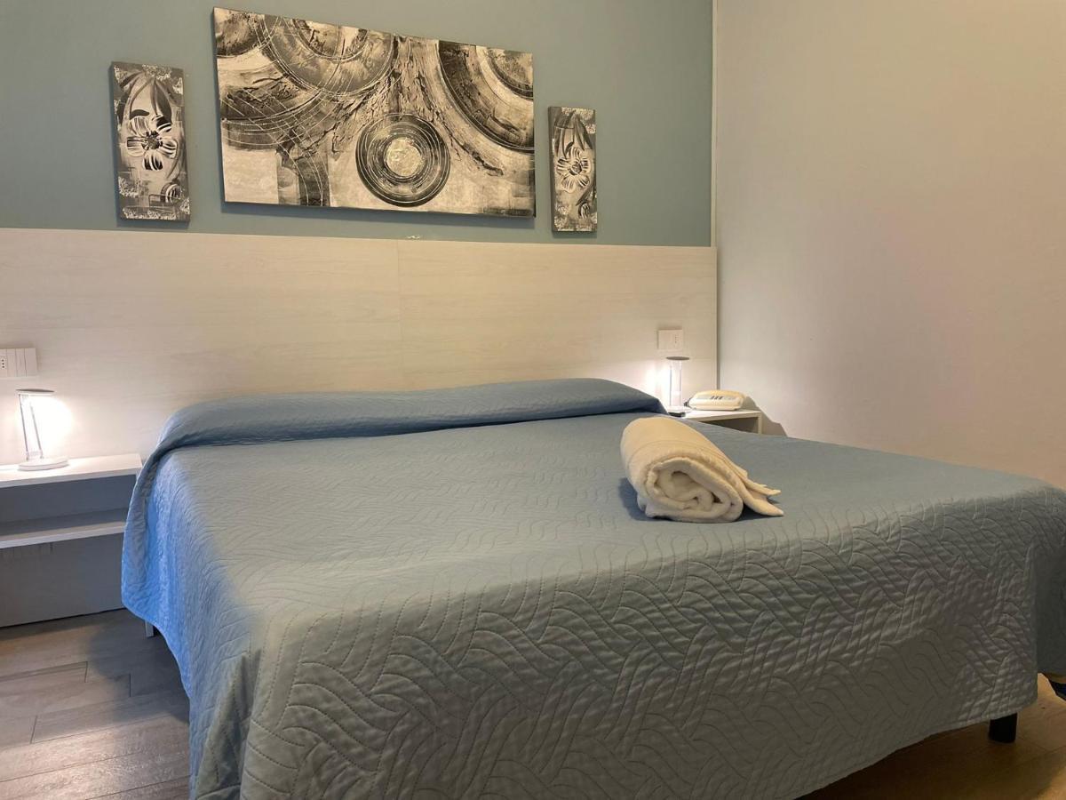 Hotel Ristorante Miramare Pesaro Dış mekan fotoğraf