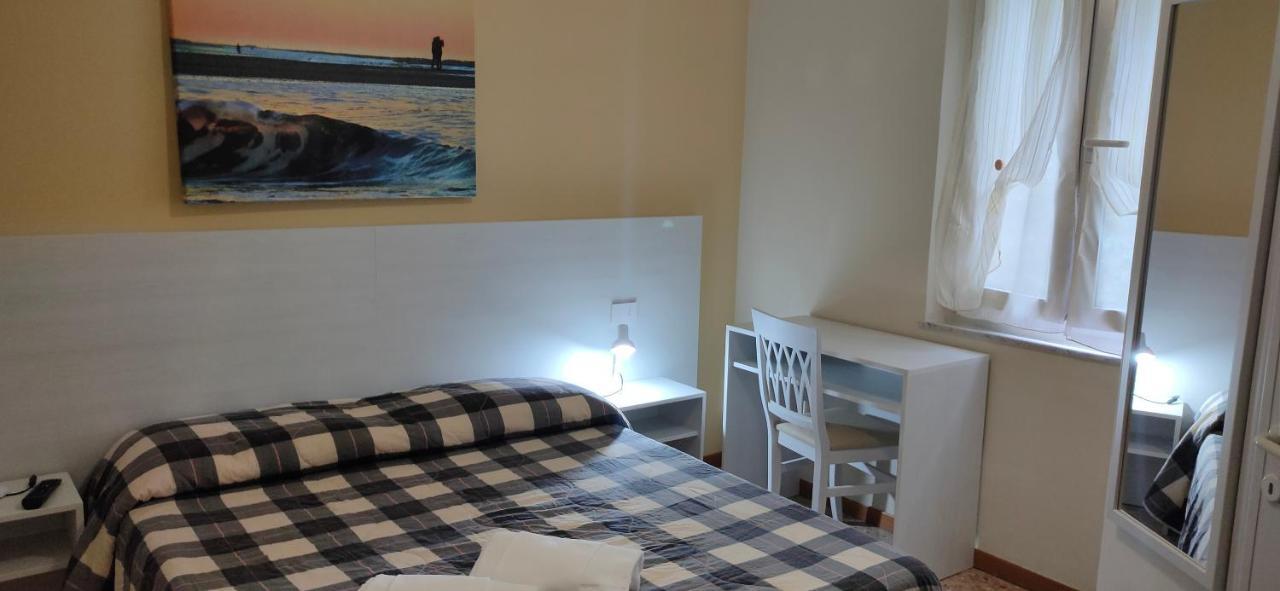 Hotel Ristorante Miramare Pesaro Oda fotoğraf