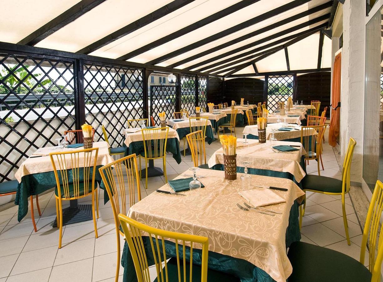 Hotel Ristorante Miramare Pesaro Dış mekan fotoğraf